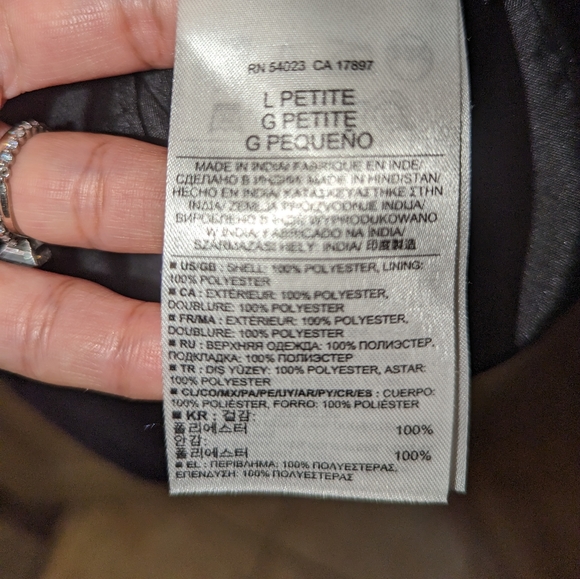 Banana Republic shirt - Picture 3 of 8